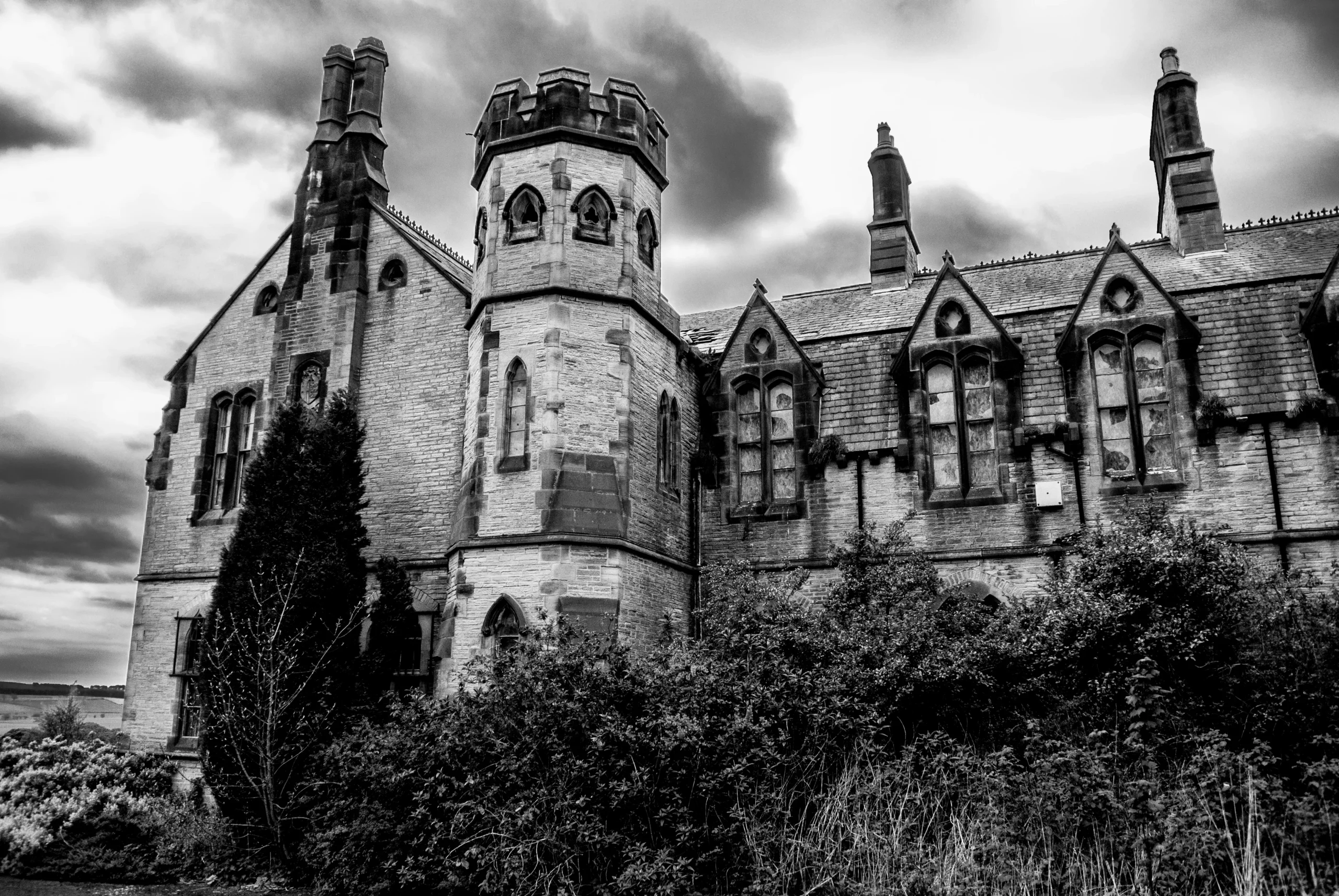 Gothic Horror Writer James Edward Cowie Introduces Seminary 03/06/2025